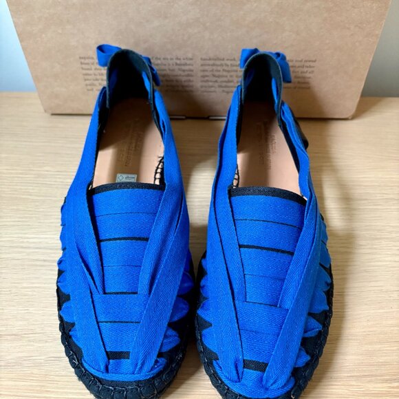 Naguisa Soc Trail Espadrille - Brand New in Box! - Picture 2 of 15